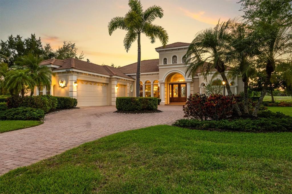 7026 DOMINION LANE