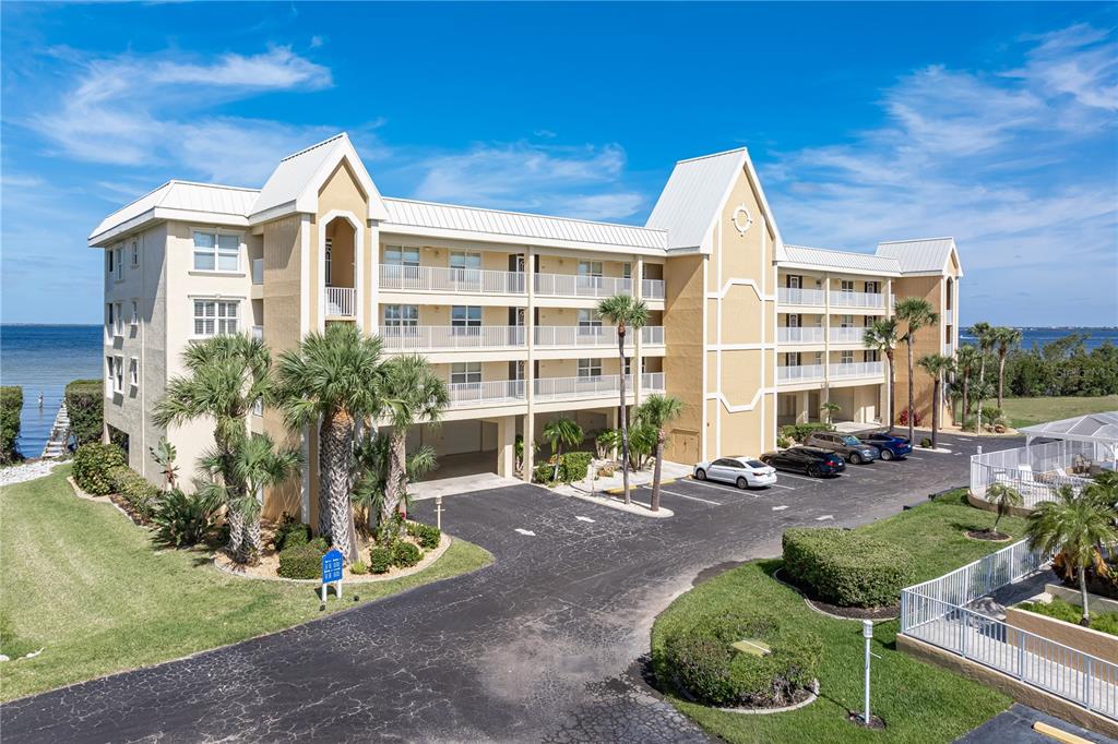 101 N MARION COURT UNIT 215