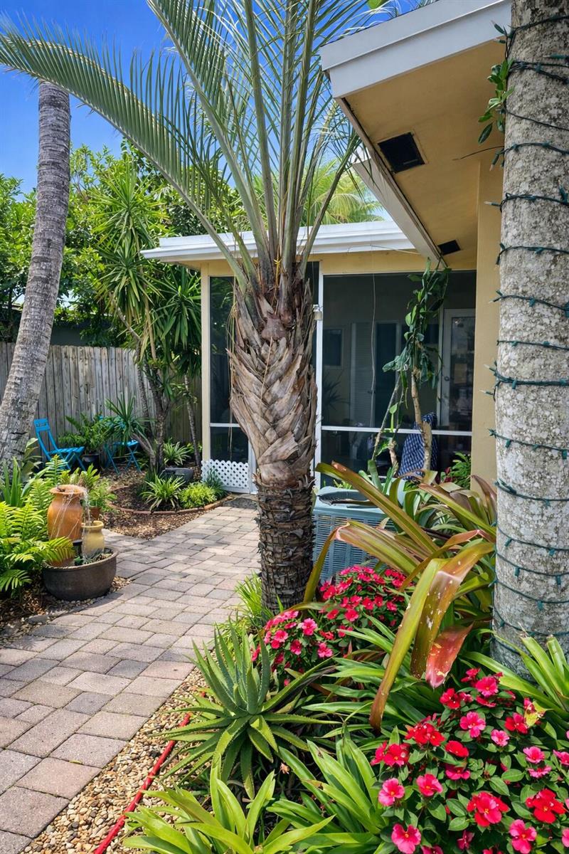 1417 NE 24th Court, Wilton Manors FL 33305