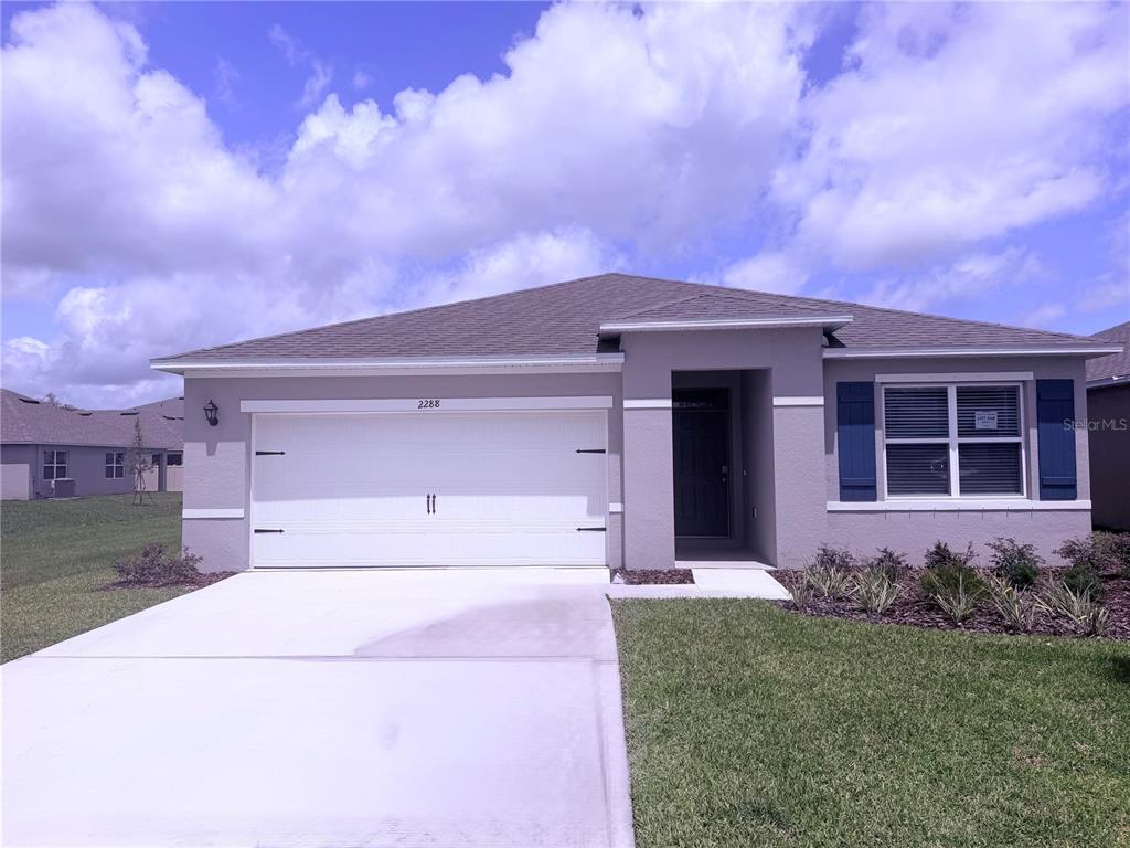 2288 LAKE PRESERVE CIRCLE