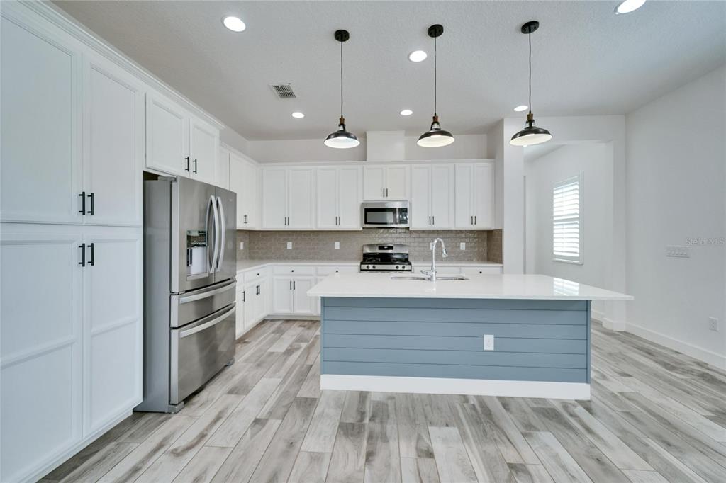 729 WINTERSIDE DRIVE, APOLLO BEACH, FL — photo 5 of 30