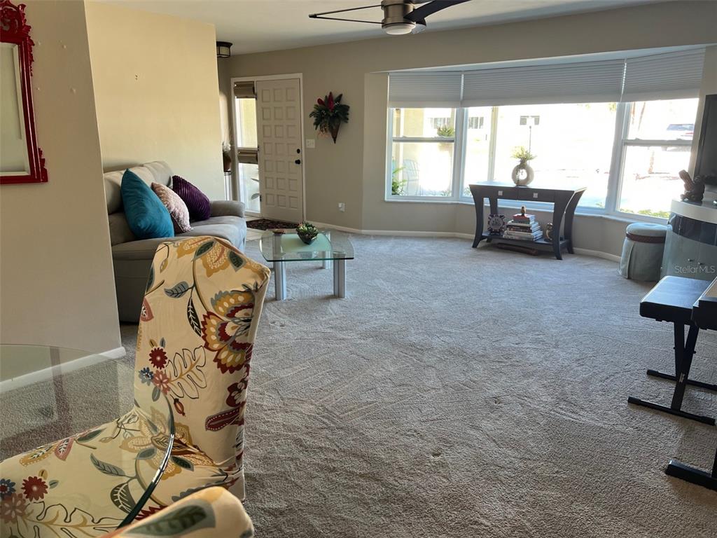855 FOUNTAINHEAD DRIVE, LARGO, FL — photo 5 of 30