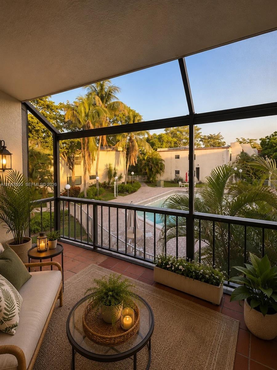 301 N Pine Island Rd # 220, Plantation FL 33324