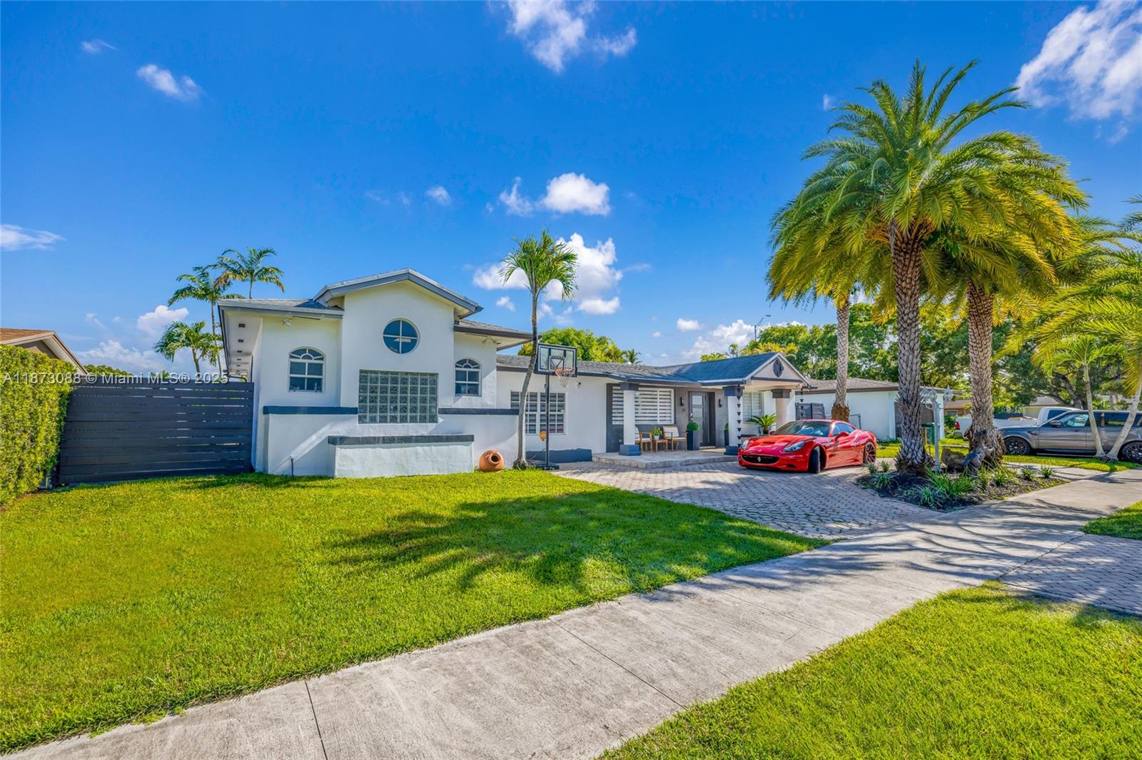 13215 SW 53rd St, Miami FL 33175