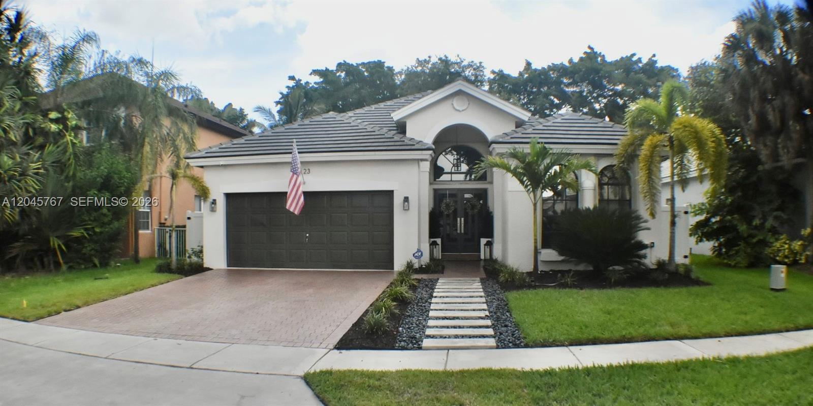 123 SW 164th Ave, Pembroke Pines FL 33027