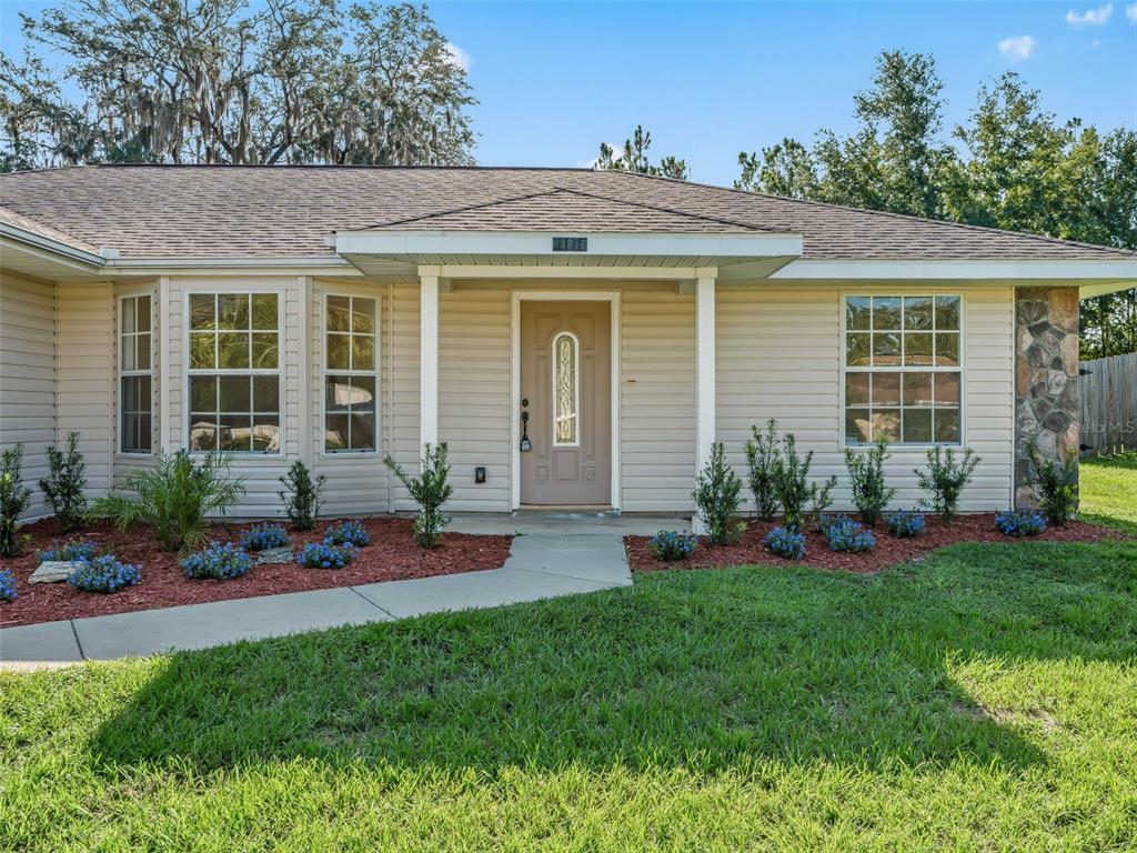 13383 SE 102ND COURT, BELLEVIEW, FL — photo 3 of 30