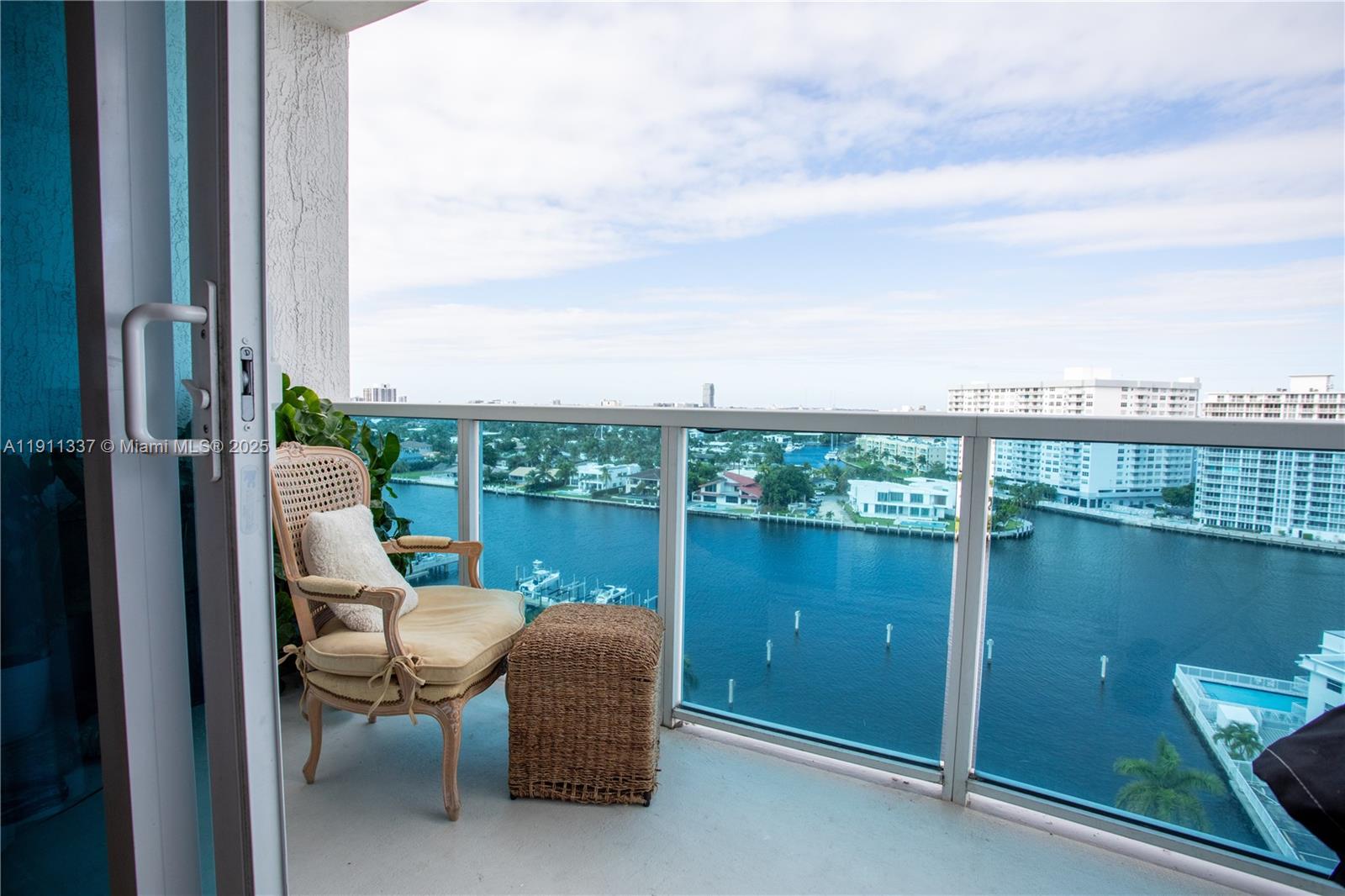 1945 S Ocean Dr # 1108, Hallandale Beach FL 33009