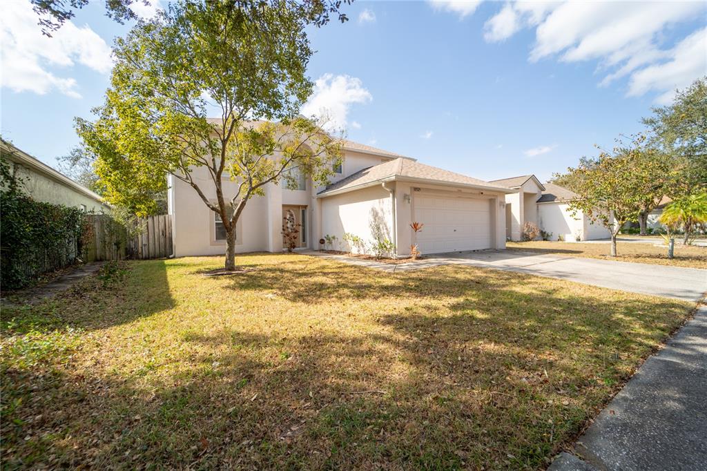 10529 MARONDA DRIVE, RIVERVIEW, FL — photo 2 of 30