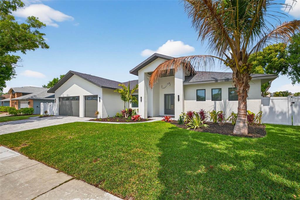 14447 MARK DRIVE, LARGO, FL — photo 3 of 30