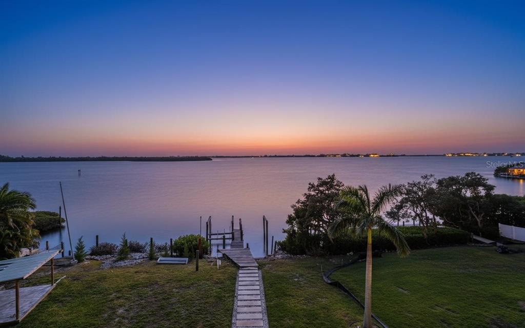 10218 46TH AVENUE W, BRADENTON, FL — photo 4 of 30
