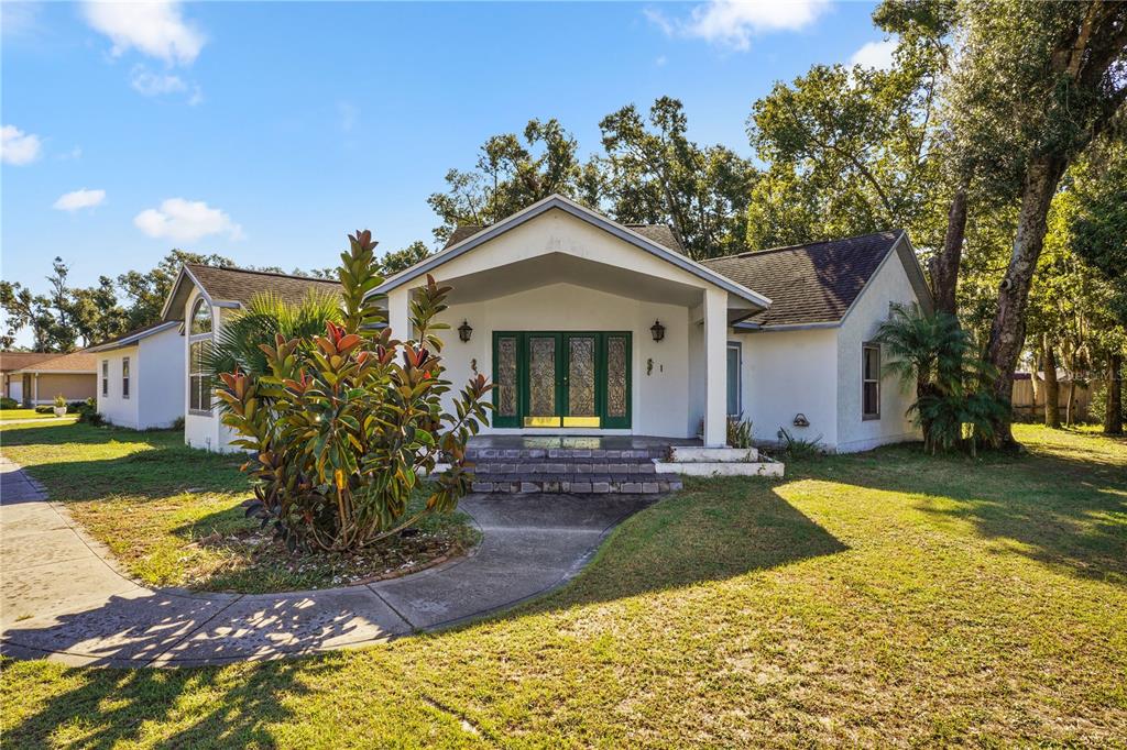 2286 LAKE FRANCIS DRIVE