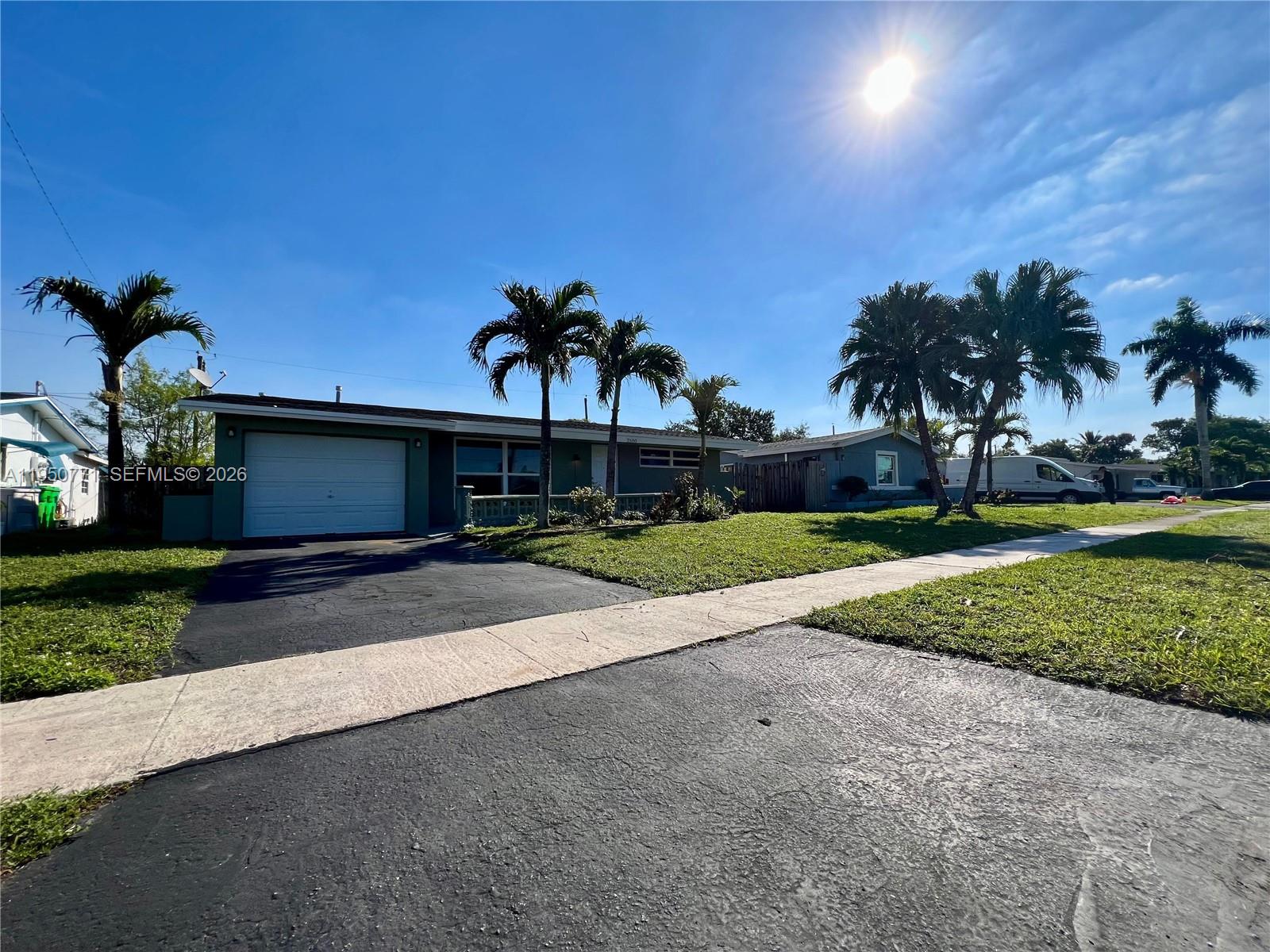 2500 NW 89th Ave, Sunrise FL 33322