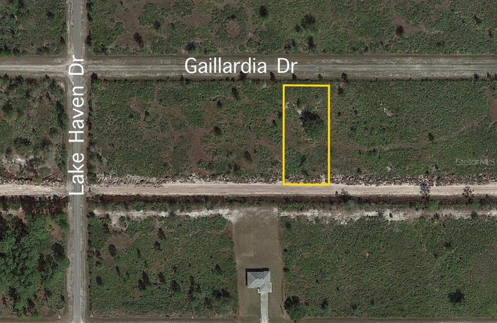 This is an aerial map showing a rectangular plot of land outlined in yellow — 515 GAILLARDIA DRIVE, INDIAN LAKE ESTATES, FL