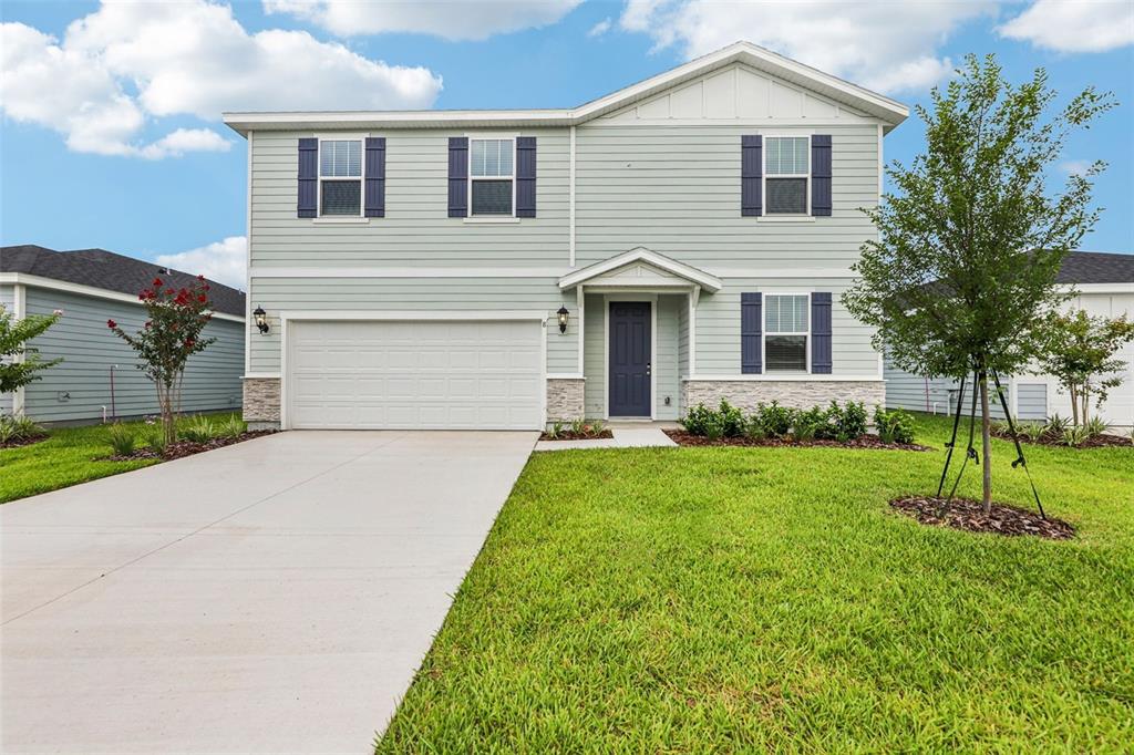 8 WANDERING CREEK WAY