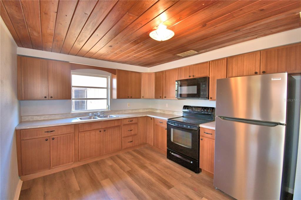 352 E HWY 630 E, FROSTPROOF, FL — photo 3 of 30