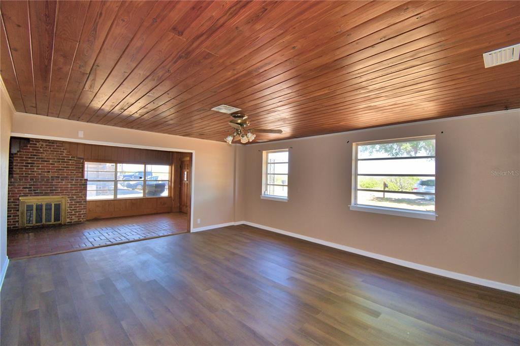 352 E HWY 630 E, FROSTPROOF, FL — photo 5 of 30