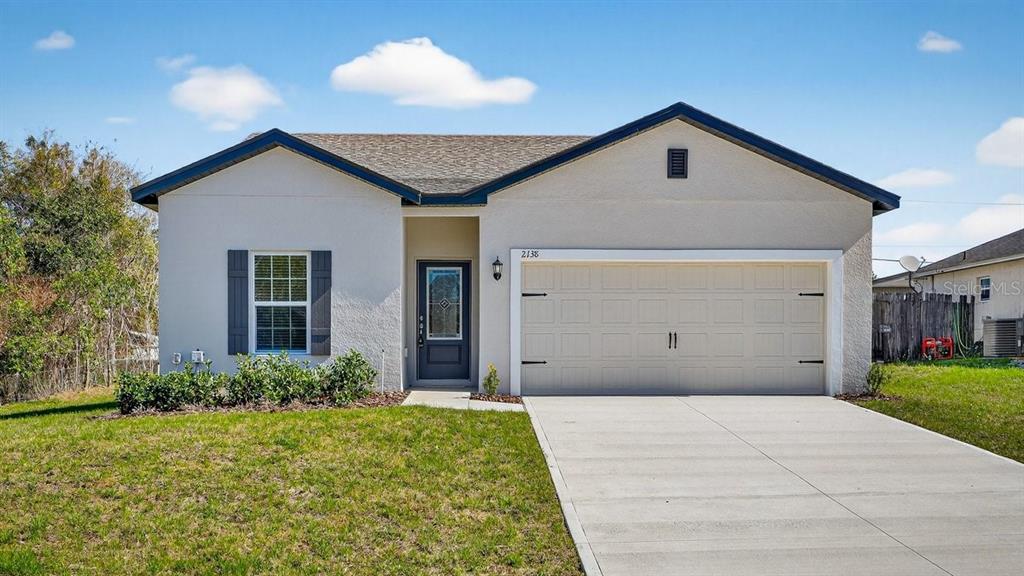 2138 E HYDE DRIVE