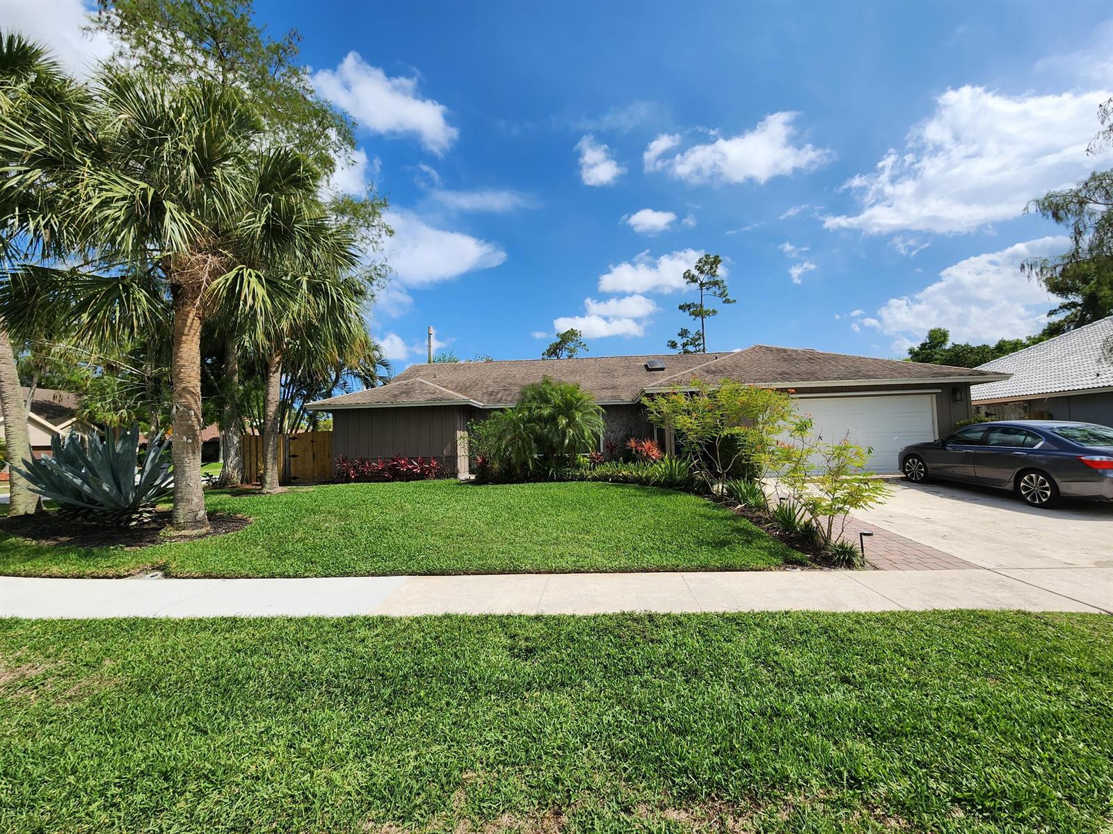 14313 N Flora Lane # A, Wellington FL 33414