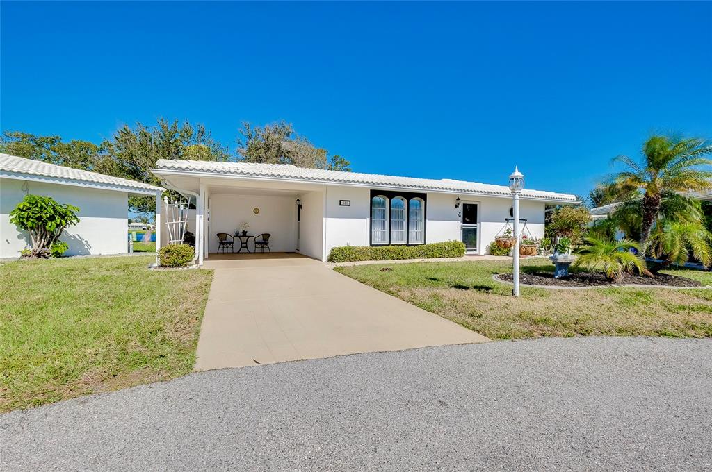 521 CIRCLEWOOD DRIVE UNIT Q11