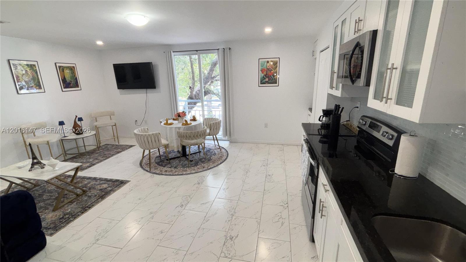 3872 Grand Ave # A, Miami FL 33133