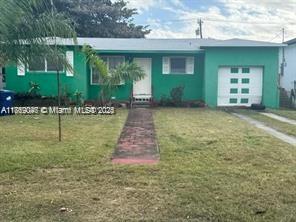 1450 NE 118th St, Miami FL 33161