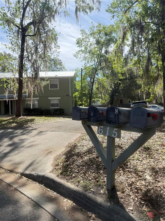 615 SW 11TH LANE UNIT A