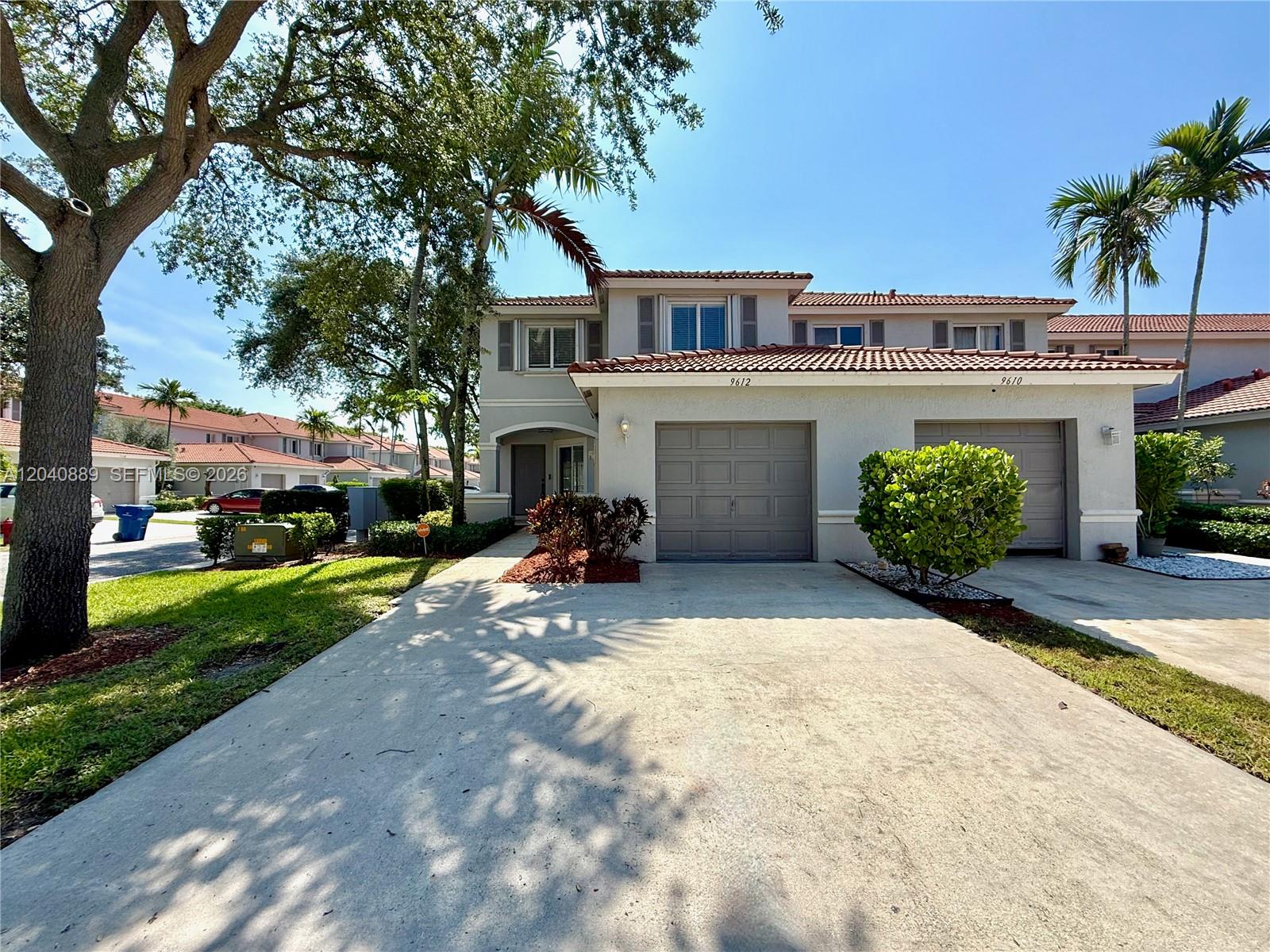 9612 Lily Bank Ct, Riviera Beach FL 33407