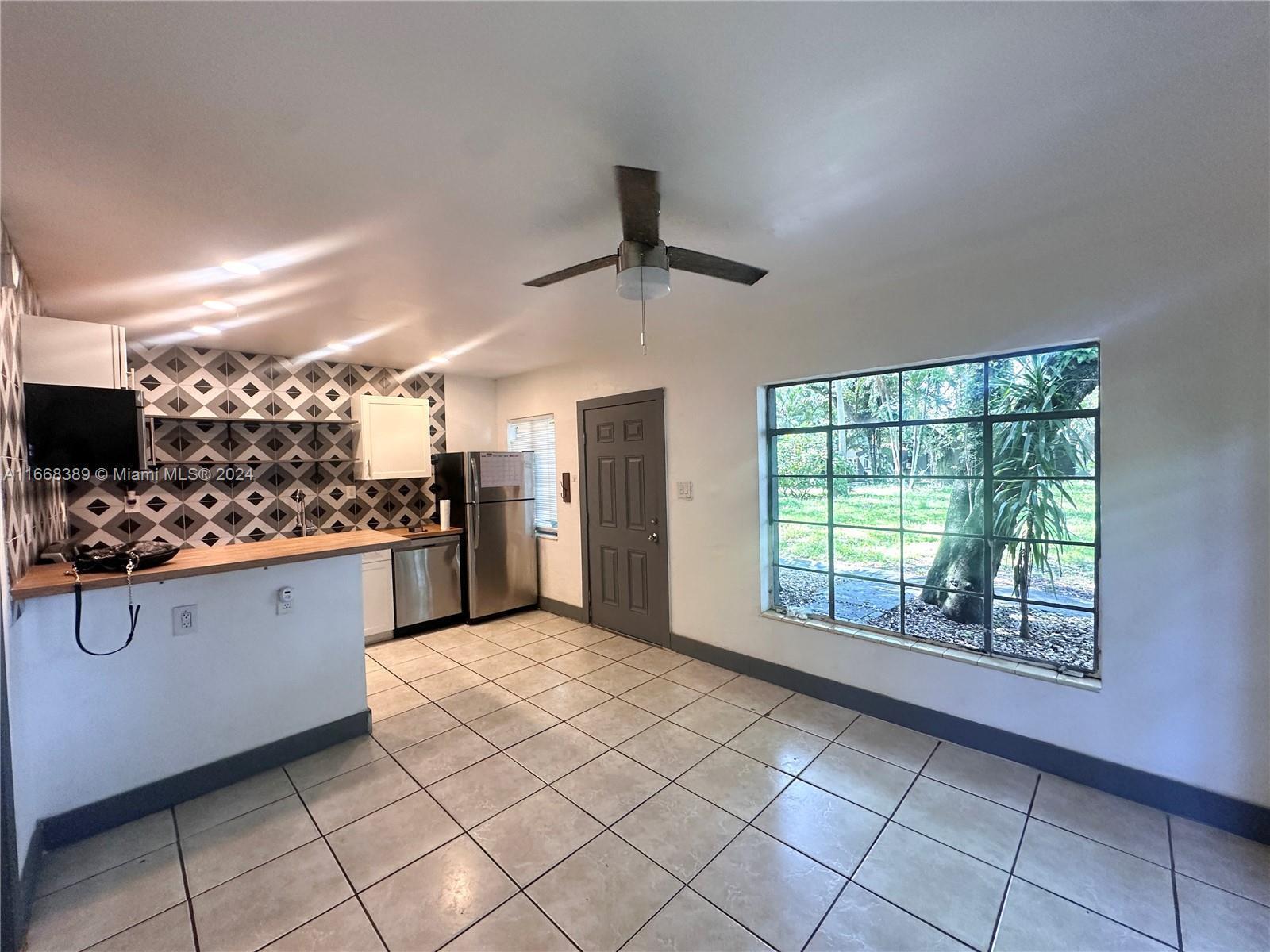1418 SW 27th Street # 1, Fort Lauderdale FL 33315