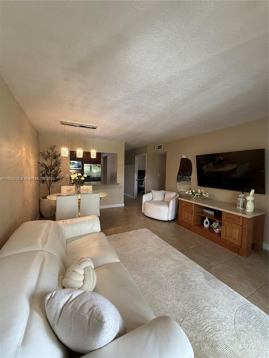 6950 W 6th Ave # 315, Hialeah FL 33014