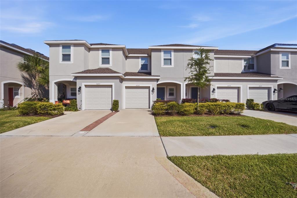 2407 PARAVANE WAY