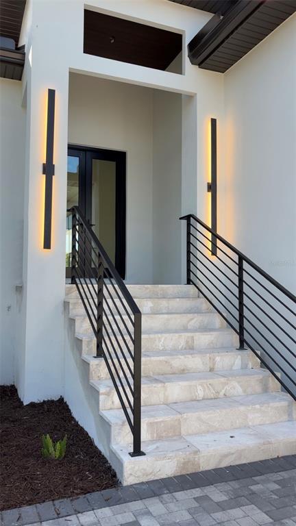276 ISLAND CIRCLE, SARASOTA, FL — photo 3 of 30