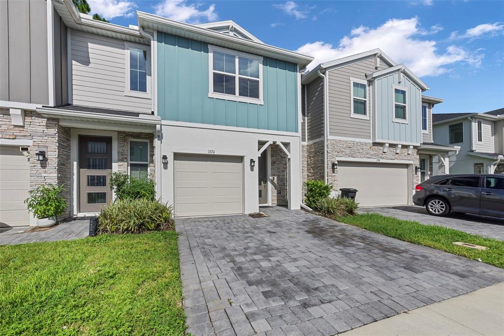 1370 CAPTIVA COVE, SANFORD, FL — photo 2 of 25