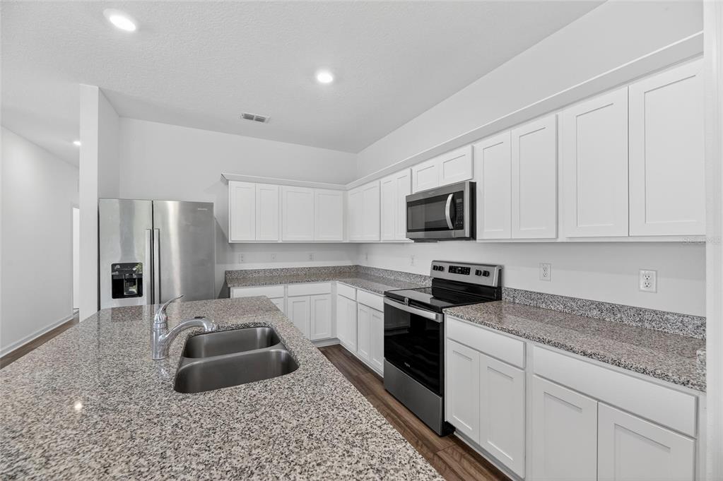 1363 ANCHOR BEND DRIVE, RUSKIN, FL — photo 4 of 30