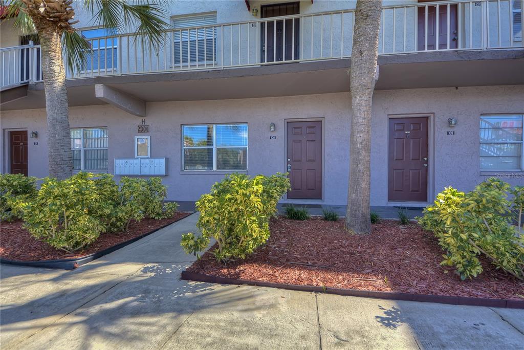 9110 TUDOR DRIVE UNIT L106