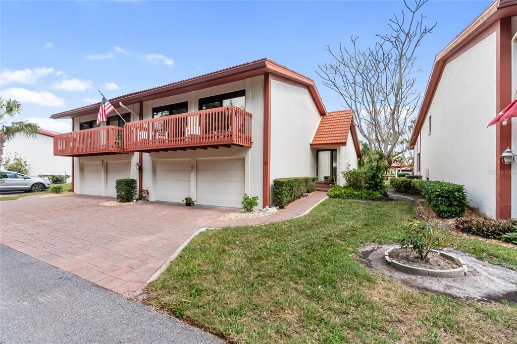 720 SORRENTO INLET
