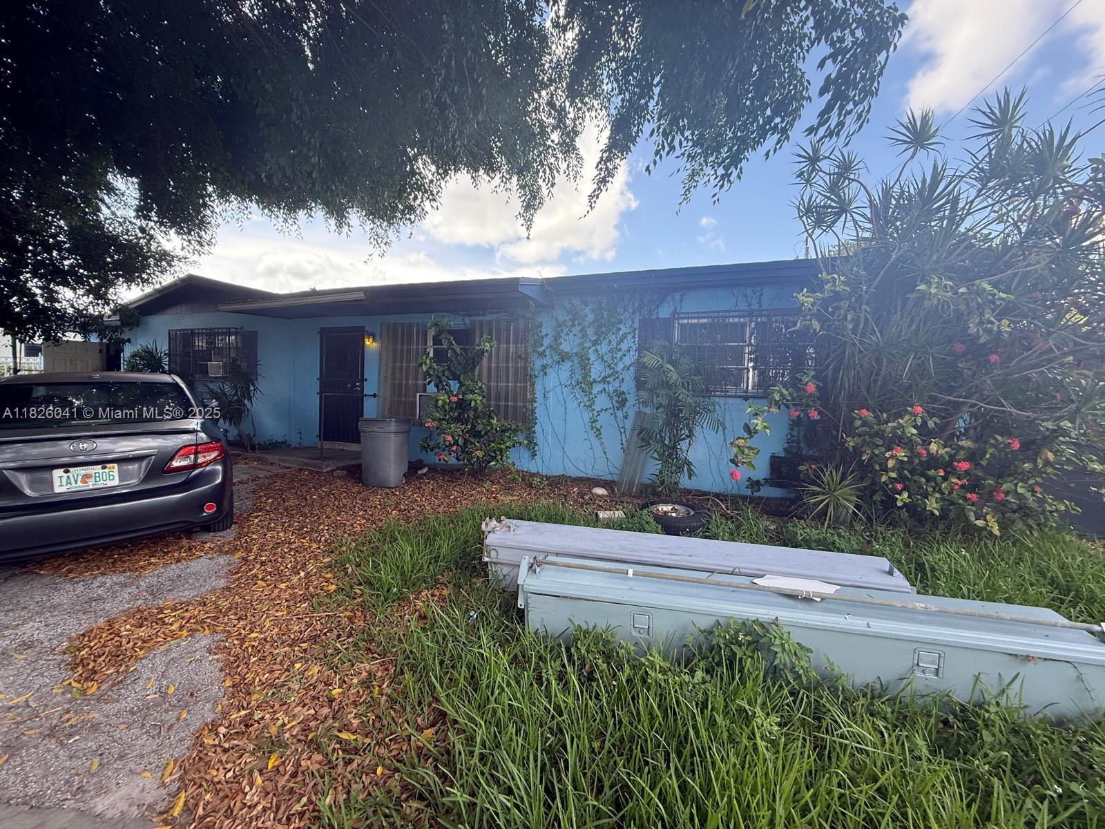 10315 SW 42nd St, Miami FL 33165