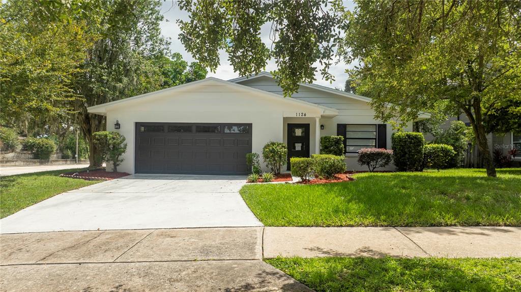 1124 MUNSTER STREET, ORLANDO, FL — photo 2 of 30