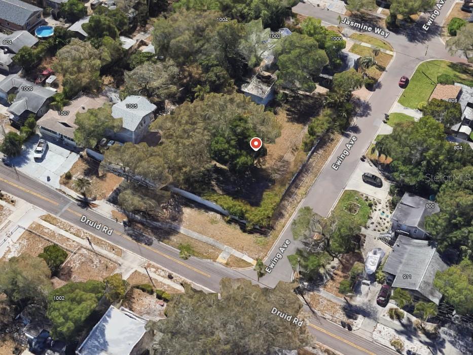 This is an aerial map showing a rectangular vacant lot with dimensions and square footage — 1001 DRUID ROAD E, CLEARWATER, FL