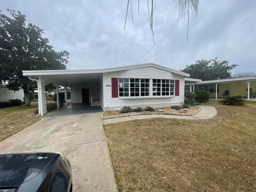 2839 MANATEE RD