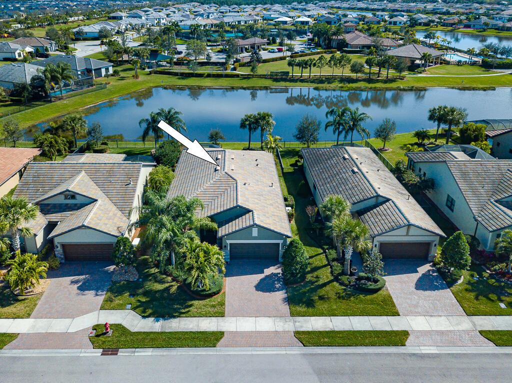 221 SE Longview Drive, Port St. Lucie FL 34984