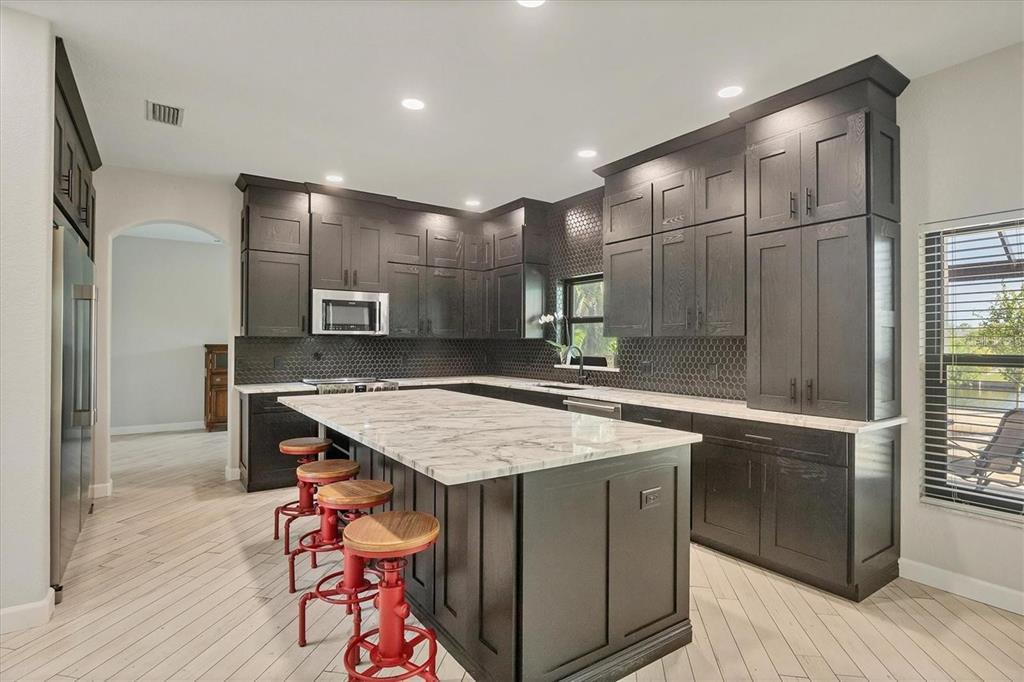 15530 AQUA CIRCLE, PORT CHARLOTTE, FL — photo 4 of 30