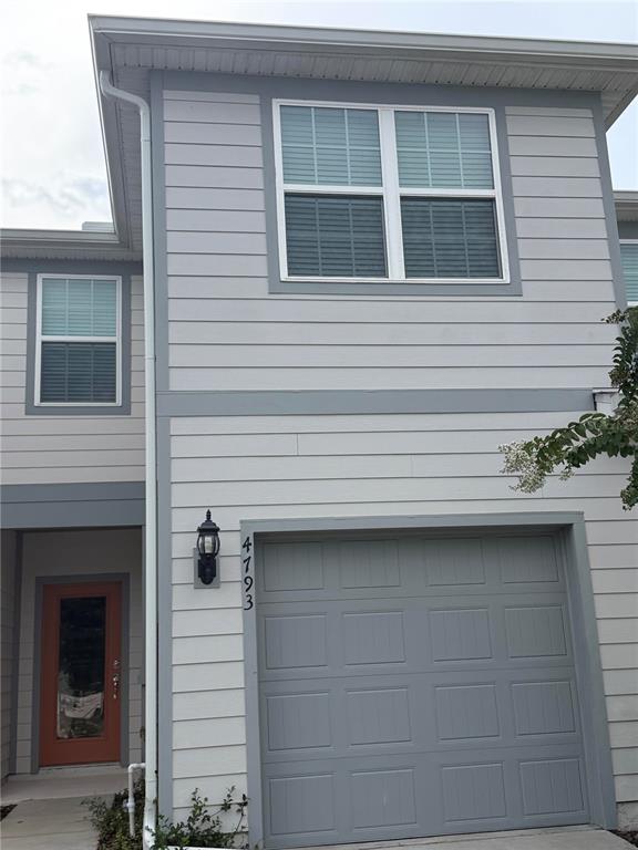 4793 SPARKLING SHELL AVENUE