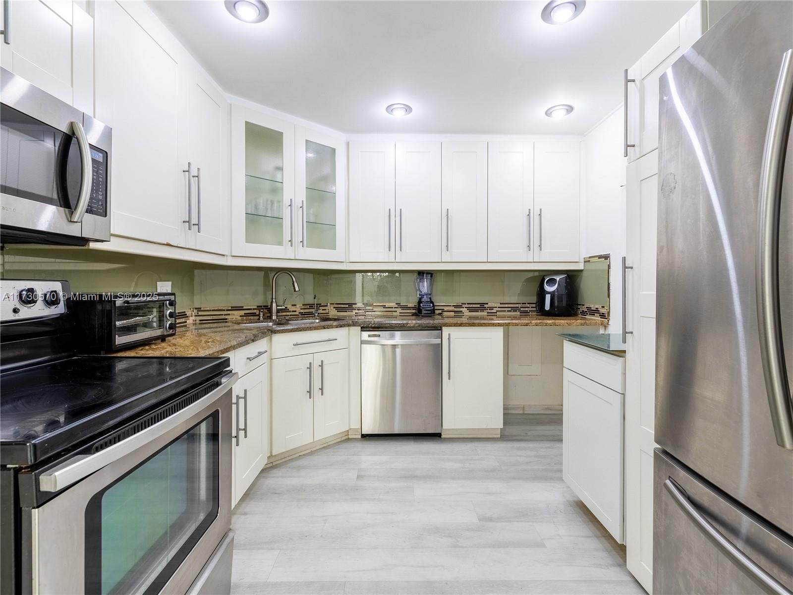 6300 S Falls Cir Dr # 207, Lauderhill FL 33319