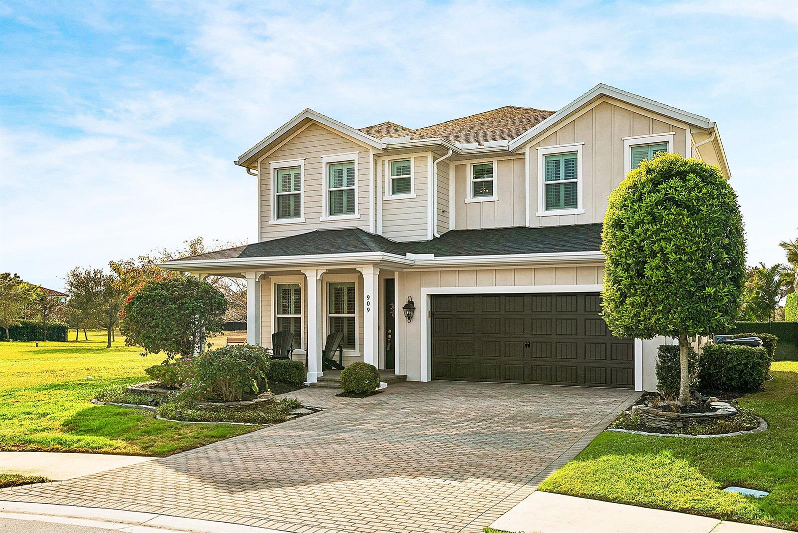 909 Deer Haven Drive, Loxahatchee FL 33470