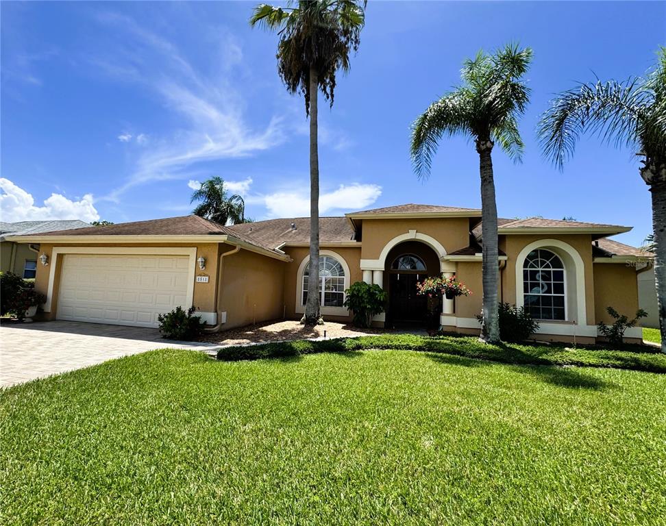 8518 CORAL CREEK LOOP