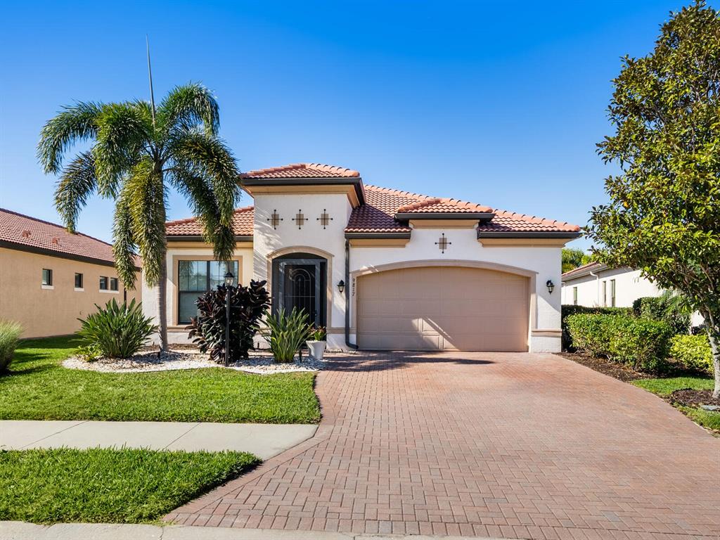 9817 MARBELLA DRIVE, BRADENTON, FL — photo 2 of 30