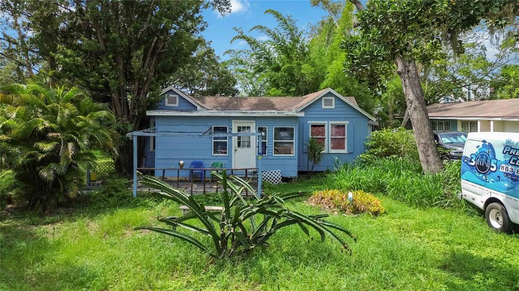2126 OLENTARY STREET, SARASOTA, FL — photo 2 of 8
