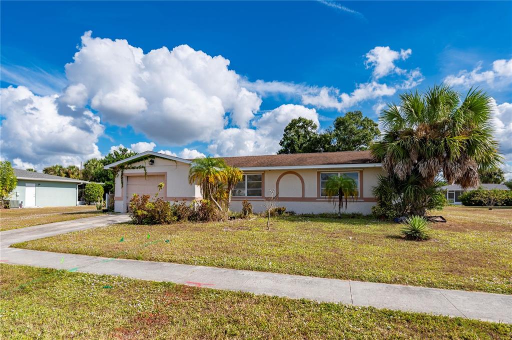 2158 BEACON DRIVE