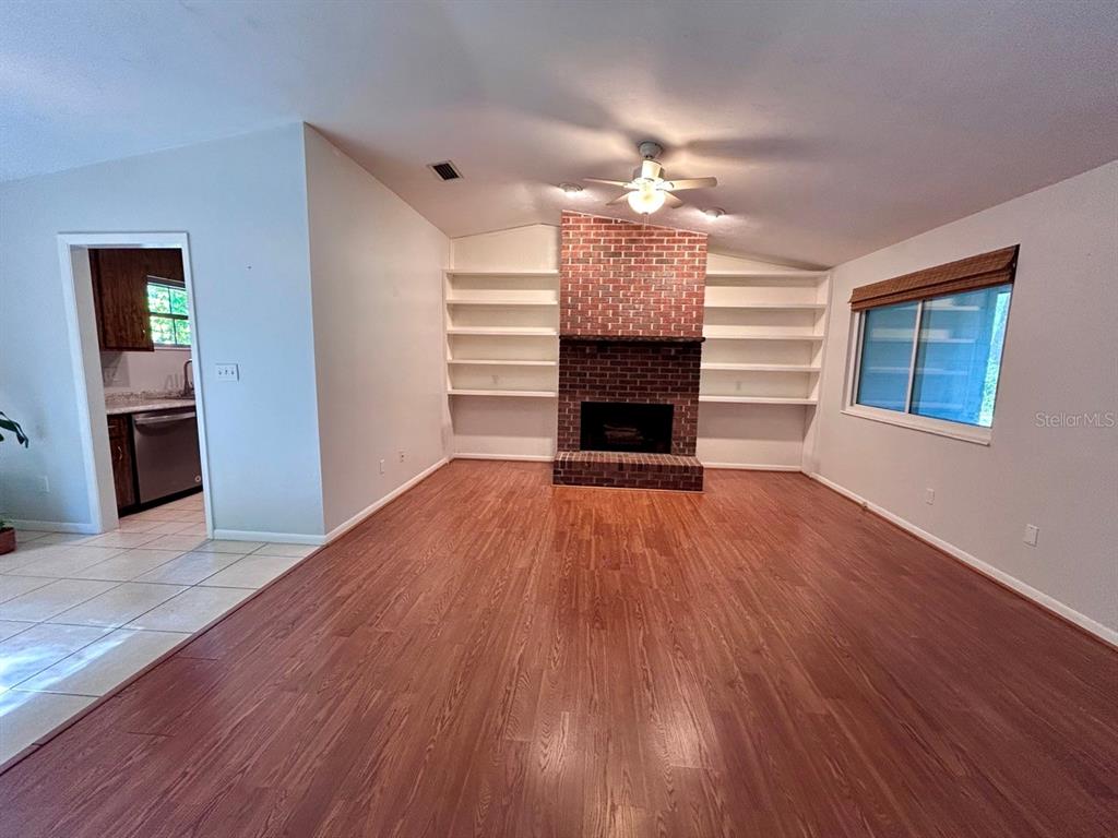 4135 NW 30TH TERRACE, GAINESVILLE, FL — photo 3 of 14