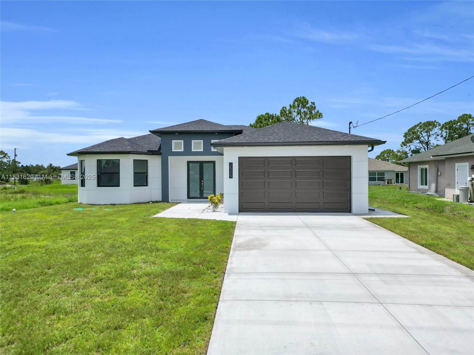 2505 40TH, Lehigh Acres FL 33976